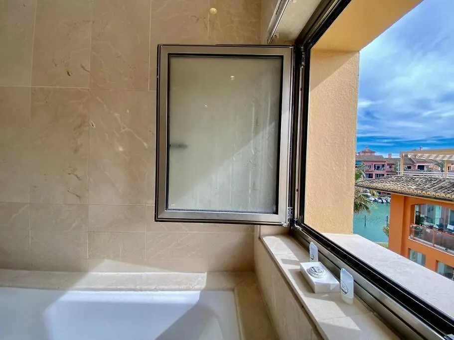 아파트 Yolo Spaces - Sotogrande Sea View Penthouse 산 로케 스페인