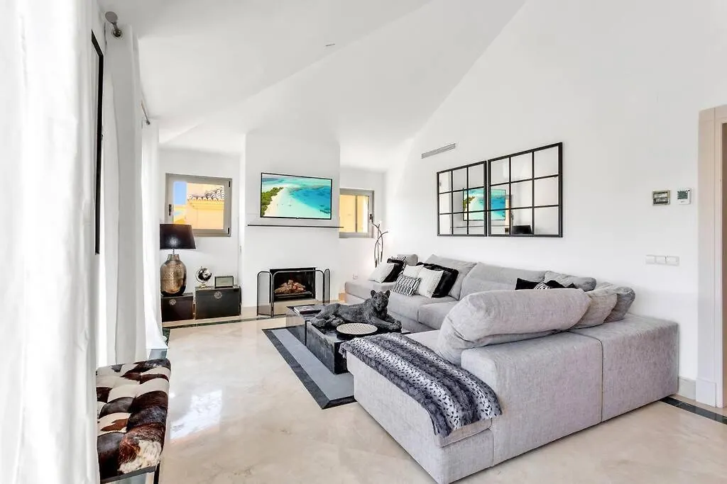Yolo Spaces - Sotogrande Sea View Penthouse 산 로케 아파트