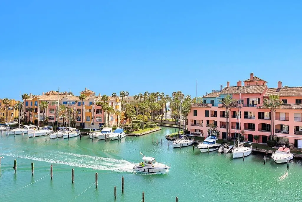 Yolo Spaces - Sotogrande Sea View Penthouse San Roque