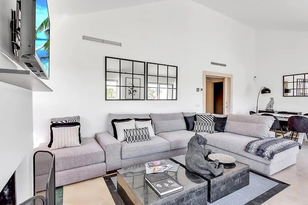 Yolo Spaces - Sotogrande Sea View Penthouse San Roque